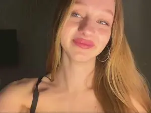 Sex Chat with AshleaGiardini - Cam4