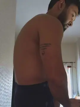 Adult Video Chat with Kalio - Cam4