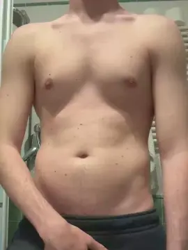 Live Sex Cam with Riccardoooo2008 - Cam4