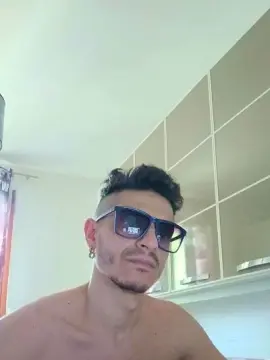 Private Sex Chat with melone923 - Cam4