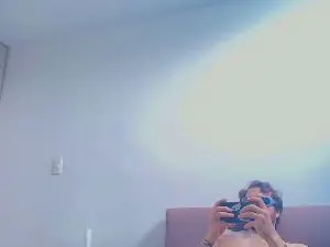 Adult Webcam with calichesexxx - Cam4
