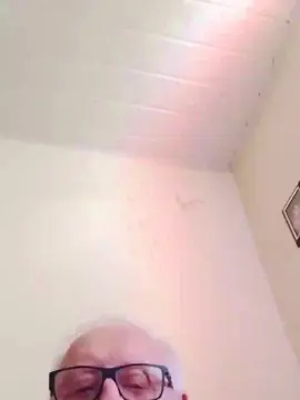 Live Porn with alterwixerxxx - Cam4