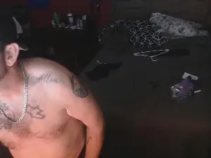 Nude Webcam with BigDaddyBossD - Cam4