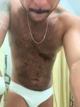Free Live Porn with PeludoRN - Cam4