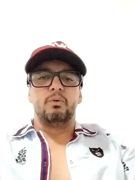 Free Porn Cam with Pittgarciaator - Cam4