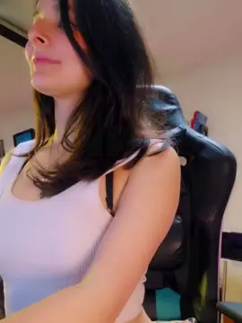 Sex Cam with Roxannepiggy - Cam4