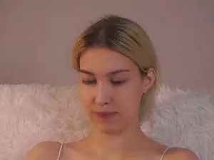 Adult Video Chat with ElissaKlebanow - Cam4