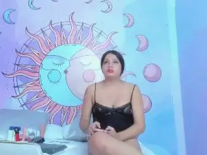 Private Sex Chat with luna_hoott - Cam4