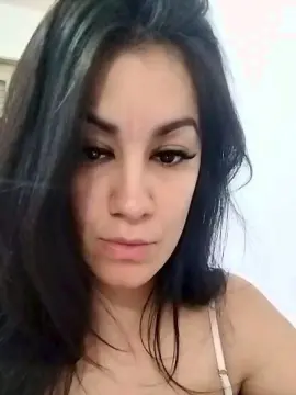 Watch Live Sex Cams with Miquilu04 - Cam4
