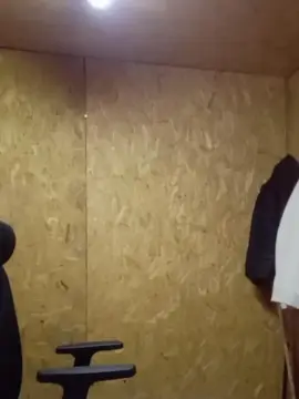 Live Porn with Alexxxandro69 - Cam4