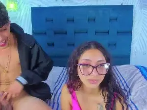 Free Porn Cam with YoungsWild - Cam4