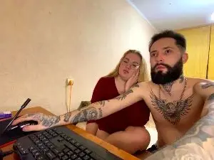 Free Porn Cam with Mike_and_Anna - Cam4