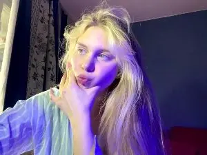 Adult Webcams with MoraViolet - Cam4