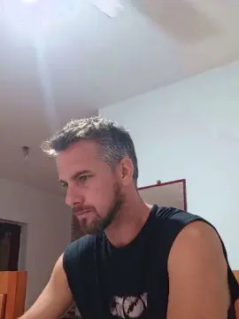 Live Porn with danthepiero - Cam4