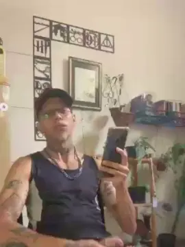 Sex Chat with Klinger30 - Cam4