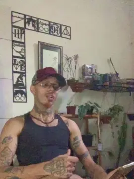 Free Porn Cam with Klinger30 - Cam4