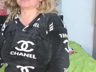 Live Sex Cam with devil-sara - Camsoda
