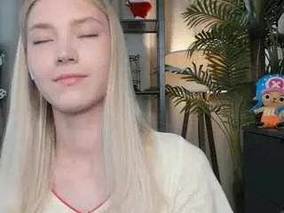 Adult Webcam with esmagreaves - Camsoda