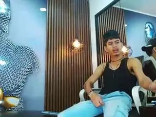 Free Porn Cam with skinny-cute-alyer - Camsoda