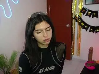 Watch Live Sex Cams with samymelo - Camsoda