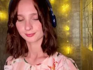 Adult Webcam with theresaeberling - Camsoda