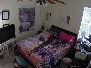 Sex Chat with voyeurcam-hornyhostel-01 - Camsoda