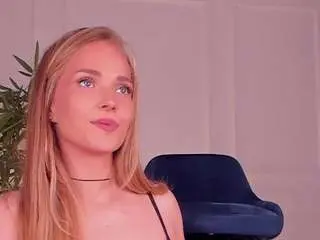Free Live Porn with daintydell - Camsoda