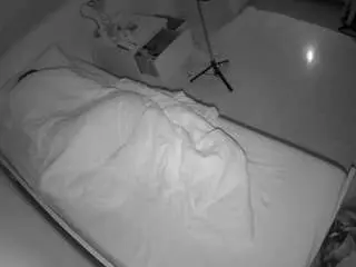 Best Webcam with voyeurcam-julmodels-greybed-1 - Camsoda