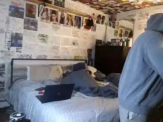 Live Sex Cam with bigdikkpapii777 - Camsoda