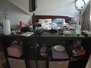 Free Live Porn with voyeurcam-julmodels-whitebed-6 - Camsoda