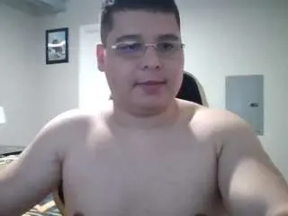 Nude Webcam with martin-militaryboy - Camsoda