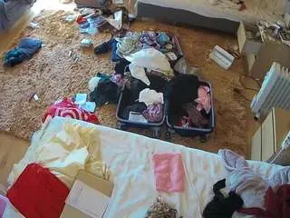 Best Webcam with voyeurcam-julmodels-whitebed-5 - Camsoda