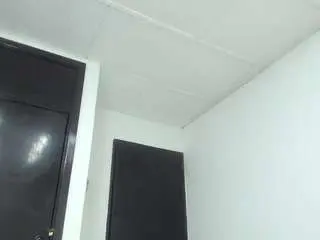 Adult Webcams with crushonme - Camsoda