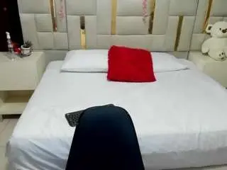 Live Sex with mia-scarlet - Camsoda