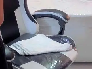 Nude Webcam with valery-tp - Camsoda