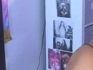 Adult Webcams with scorpionbeauty25 - Camsoda