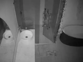Adult Video Chat with voyeurcam-casa-salsa-bathroom-6 - Camsoda