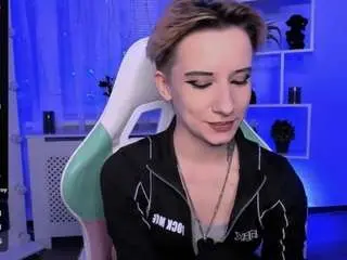 Free Live Porn with reinramm - Camsoda