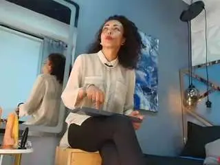 Watch Live Sex Cams with brendaliive - Camsoda