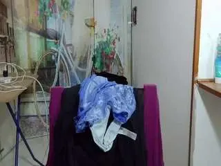 Watch Live Sex Cams with curly-greeneyed - Camsoda