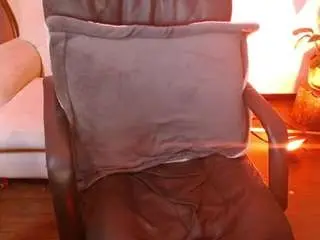 Watch Live Sex Cams with dominica3 - Camsoda