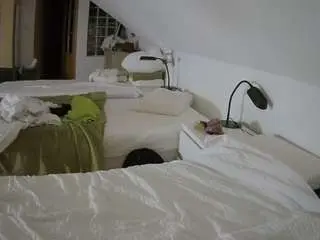 Live Sex Cam with voyeurcam-julmodels-bed-3 - Camsoda