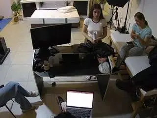 Adult Webcam with voyeurcam-jb-photo-studio - Camsoda