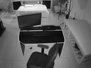 Sex Chat with voyeurcam-jb-photo-studio - Camsoda