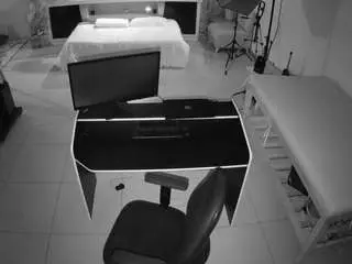 Free Live Porn with voyeurcam-jb-photo-studio - Camsoda