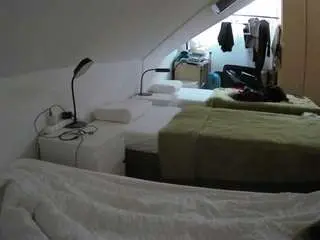 Adult Webcam with voyeurcam-julmodels-bed-4 - Camsoda