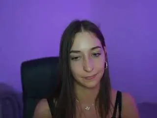 Adult Video Chat with crystalbrunette18 - Camsoda