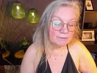 Nude Webcam with natalimellow - Camsoda