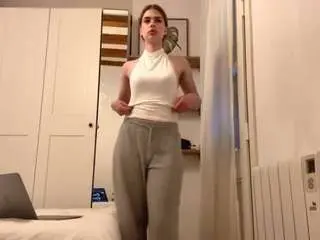 Free Porn Cam with clairechen - Camsoda