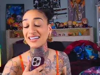 Watch Live Sex Cams with starryari69 - Camsoda
